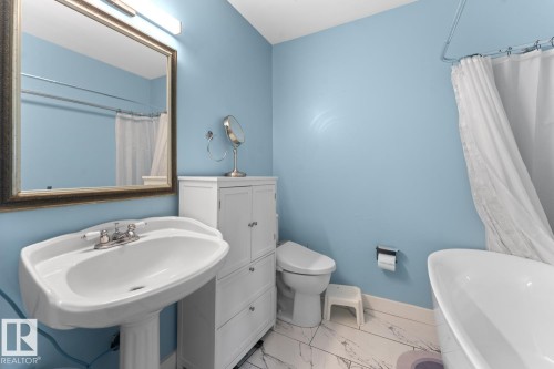 3802 51 Avenue, Cold Lake, AB 