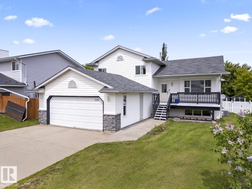 3802 51 Avenue, Cold Lake, AB 