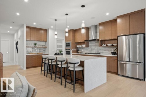 9307 229 Street, Edmonton, AB 