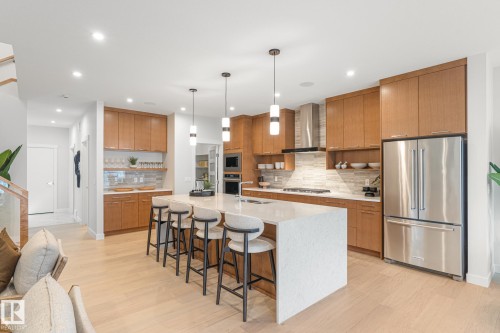 9307 229 Street, Edmonton, AB 