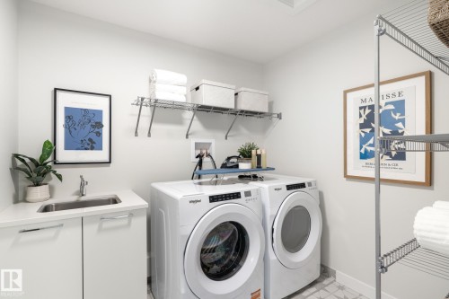 9307 229 Street, Edmonton, AB 