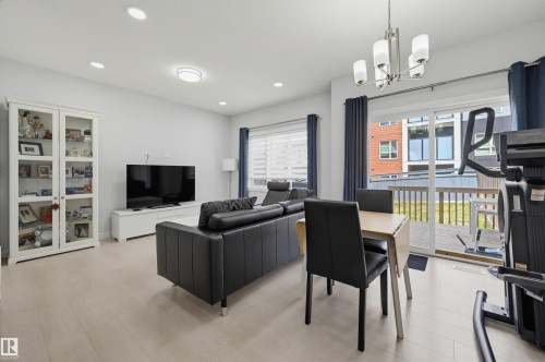 918 Daniels Loop, Edmonton, AB 