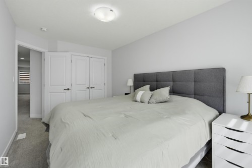 918 Daniels Loop, Edmonton, AB 
