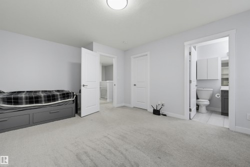 918 Daniels Loop, Edmonton, AB 
