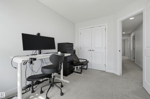 918 Daniels Loop, Edmonton, AB 