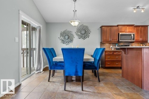 3901 44 Avenue, Drayton Valley, AB 