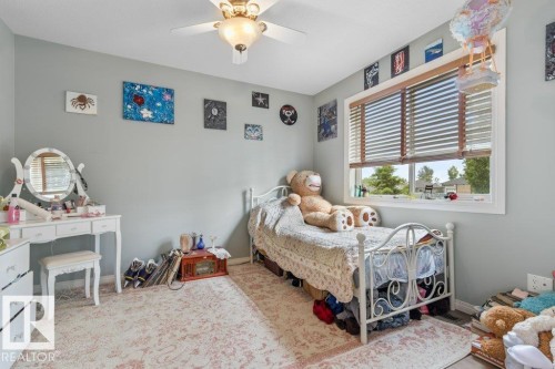 3901 44 Avenue, Drayton Valley, AB 