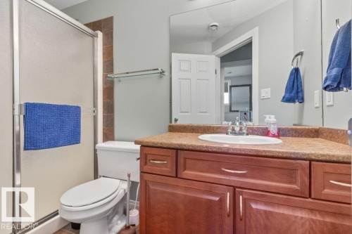 3901 44 Avenue, Drayton Valley, AB 