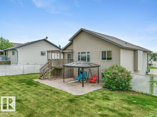 3901 44 Avenue, Drayton Valley, AB 