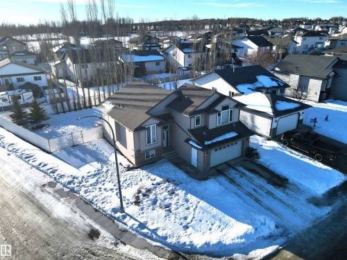 3901 44 Avenue, Drayton Valley, AB 