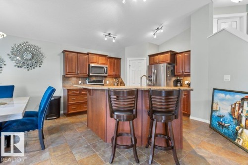 3901 44 Avenue, Drayton Valley, AB 