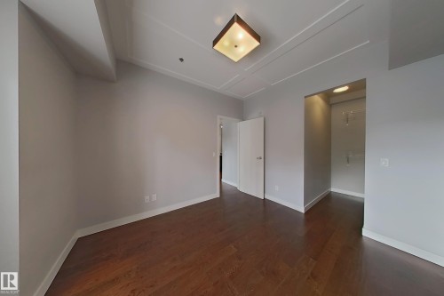 207 9750 94 Street, Edmonton, AB 