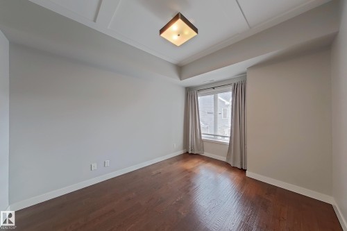 207 9750 94 Street, Edmonton, AB 