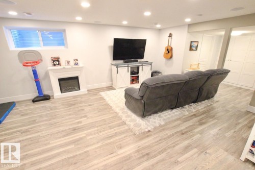 4408 Crabapple Landing Landing, Edmonton, AB 