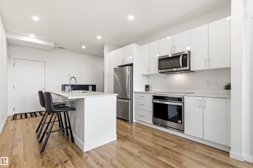 413 11503 76 Avenue, Edmonton, AB 
