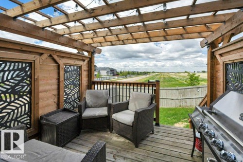 482 Reed Cres Leduc, AB . - 482 Reed Crescent, Leduc, AB 