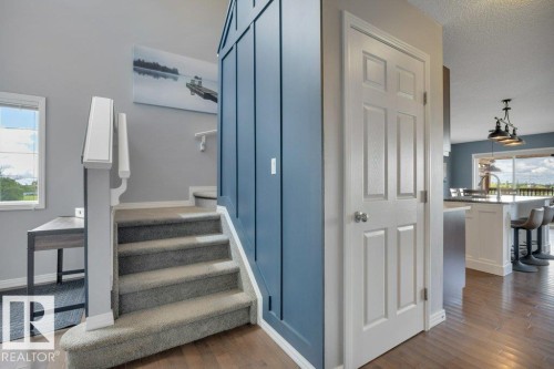 482 Reed Cres Leduc AB. Access to upstairs and to basement - 482 Reed Crescent, Leduc, AB 