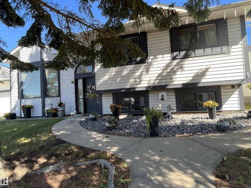 5134 59 Avenue, Elk Point, AB 
