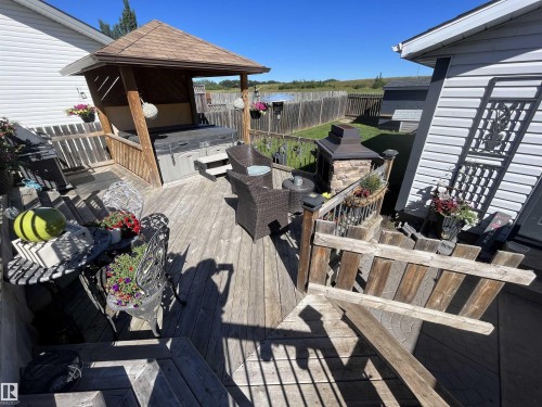 5134 59 Avenue, Elk Point, AB 