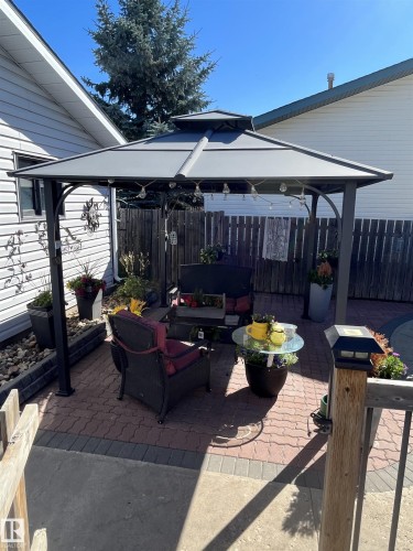 5134 59 Avenue, Elk Point, AB 