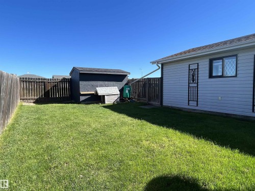 5134 59 Avenue, Elk Point, AB 