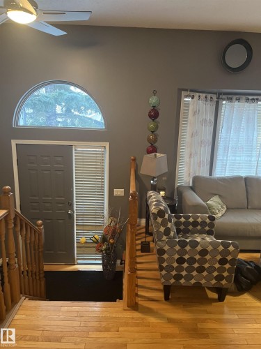 5134 59 Avenue, Elk Point, AB 