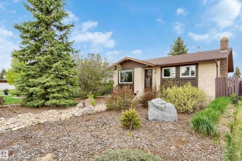 1736 36 Street, Edmonton, AB - Outdoor