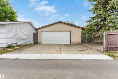 1736 36 Street, Edmonton, AB - Outdoor With Exterior