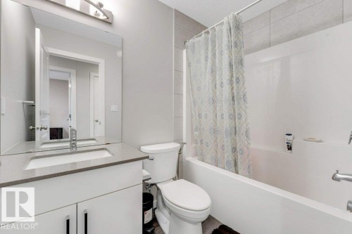 213 Charlesworth Drive, Edmonton, AB 