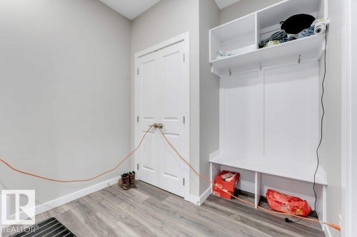 213 Charlesworth Drive, Edmonton, AB 
