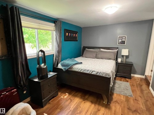 220 Evergreen Mobile Park, Edmonton, AB 