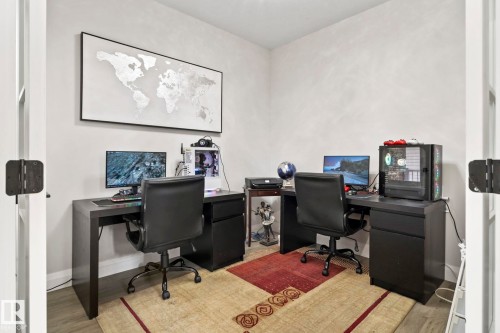 6423 175 Avenue Nw, Edmonton, AB - Indoor Photo Showing Office
