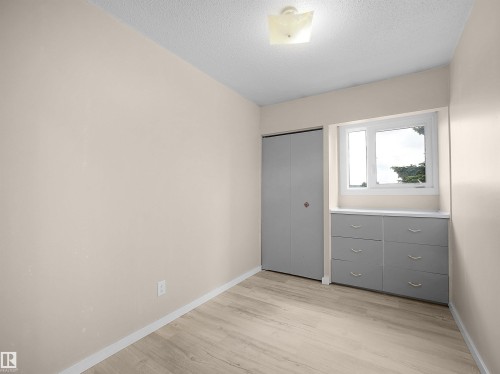 4 14110 80 Street, Edmonton, AB 