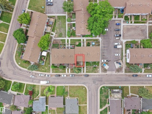 4 14110 80 Street, Edmonton, AB 