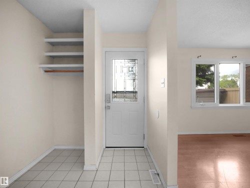 4 14110 80 Street, Edmonton, AB 
