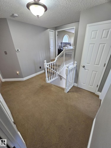 Wide landing on 2nd level - 15 Paquette Place, St. Albert, AB 