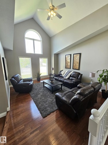 Formal Living Room w/ Vaulted Ceiling - 15 Paquette Place, St. Albert, AB 
