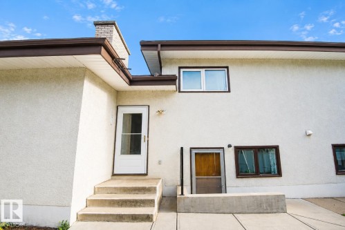 14916 94 Street, Edmonton, AB 