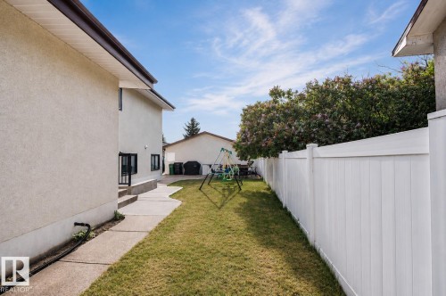 14916 94 Street, Edmonton, AB 