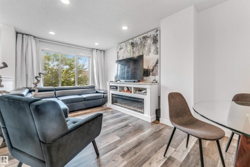 Living room - 116 3305 Orchards Link Sw, Edmonton, AB 
