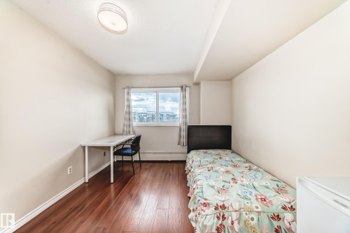 505 8310 Jasper Avenue, Edmonton, AB 
