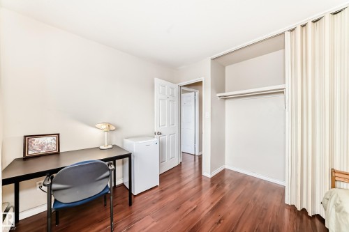 505 8310 Jasper Avenue, Edmonton, AB 