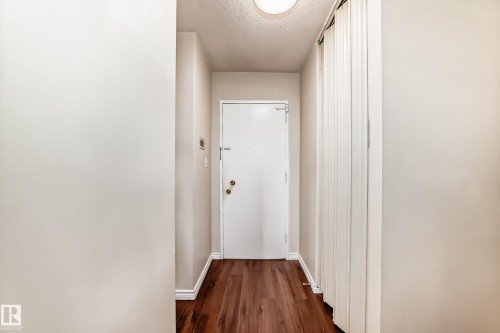 505 8310 Jasper Avenue, Edmonton, AB 