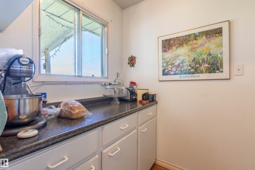 4904 56 Ave, Wildwood, AB 