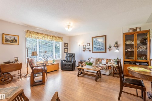 4904 56 Ave, Wildwood, AB 