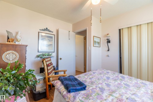 4904 56 Ave, Wildwood, AB 