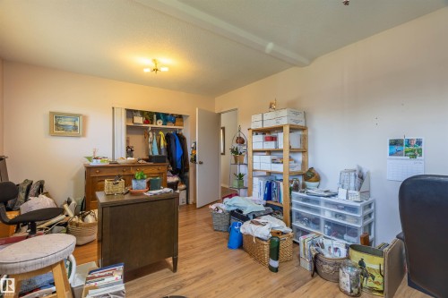 4904 56 Ave, Wildwood, AB 