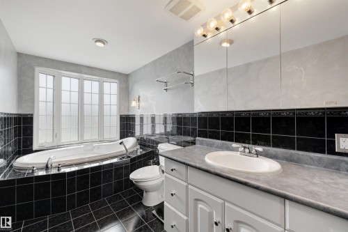 15310 108 Avenue, Edmonton, AB 