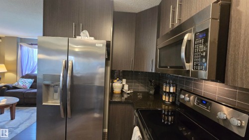 16730 53 Street, Edmonton, AB 