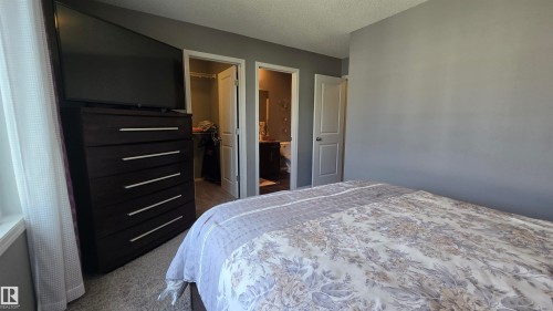 16730 53 Street, Edmonton, AB 
